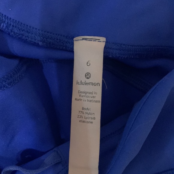 Blue lululemon leggings - Picture 2 of 4